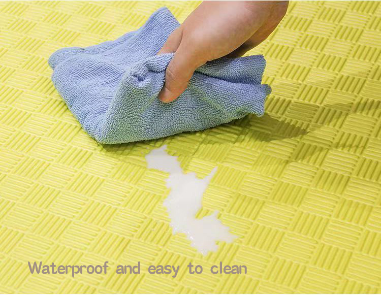 Cleaning of yellow foam mat