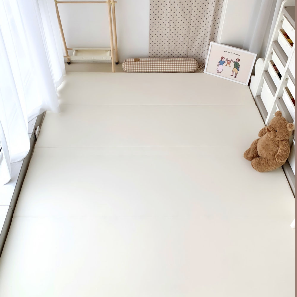 Extra Thicker Cushioned Non-Toxic Vegan Leather Waterproof Padded Baby Play Mat