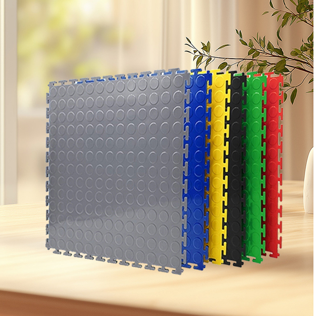  Heavy-duty, Thickened, Anti Slip, Flame-retardant, Waterproof Splicing Floor PVC Plastic Splicing Floor Mat for Workshop, Warehouse, Garage